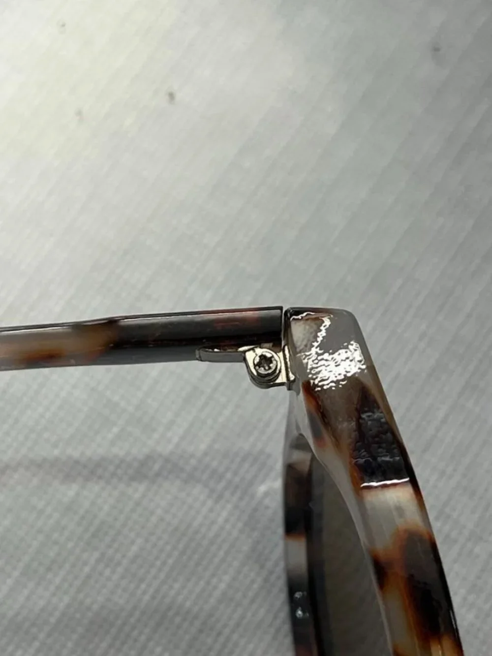 AIRE Nucleus Round Sunglasses Tortoise Cookie Brown Lens Frame